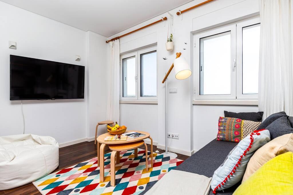 Cozy Bright Space With Landscape And Air Conditioner Lisboa Εξωτερικό φωτογραφία